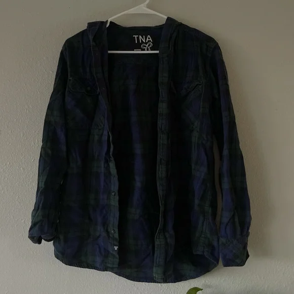 Fall/Spring flannel - Picture 3 of 3